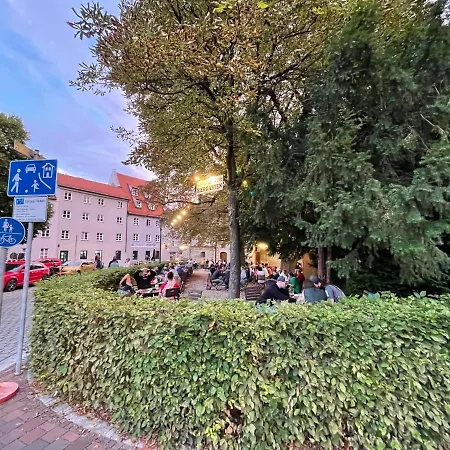 Residenz Am Roten Tor * 아우크스부르크