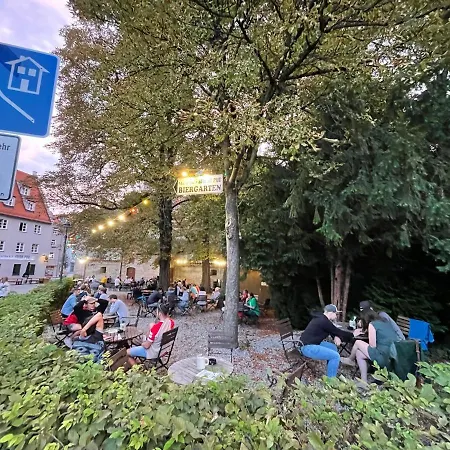 아파트 Residenz Am Roten Tor